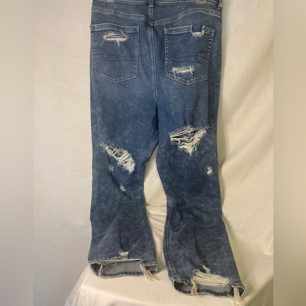 American Eagle Mom blue jeans stretch 12 long frayed high rise